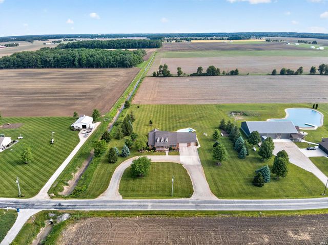1549 E 200 N, Decatur, IN 46733