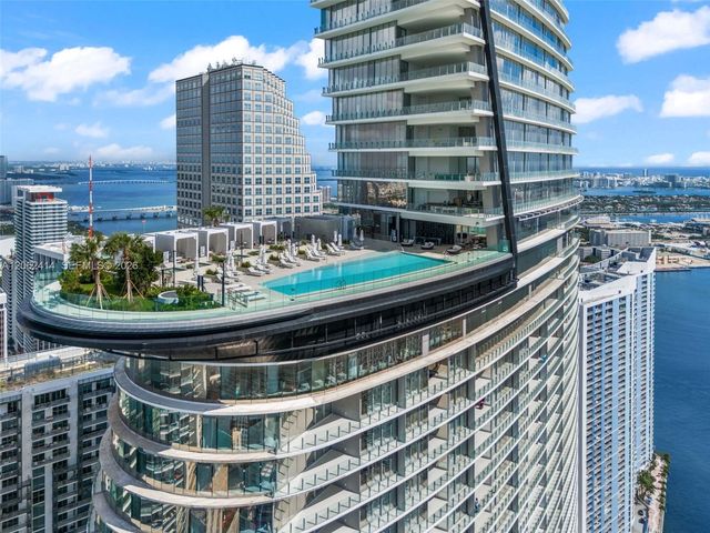 300 Biscayne Blvd Way 1708, Miami, FL 33131