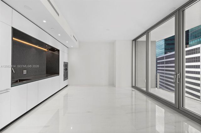 300 Biscayne Blvd Way 1708, Miami, FL 33131