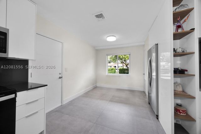 6610 Santona St, Coral Gables, FL 33146
