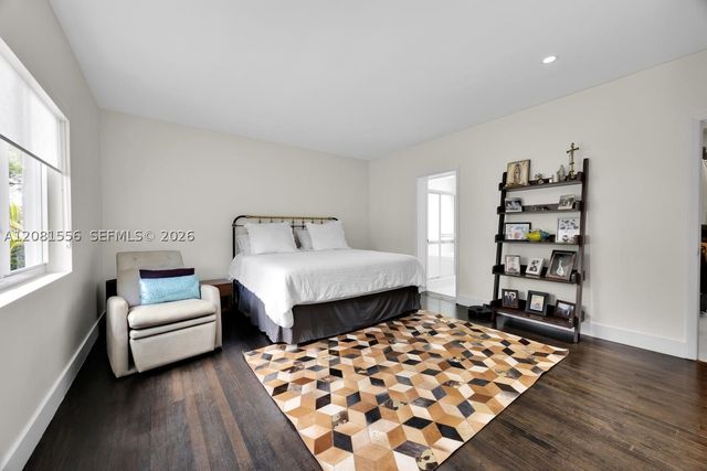 6610 Santona St, Coral Gables, FL 33146