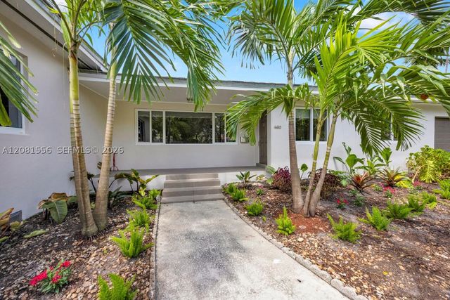 6610 Santona St, Coral Gables, FL 33146