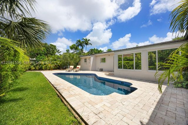 6610 Santona St, Coral Gables, FL 33146