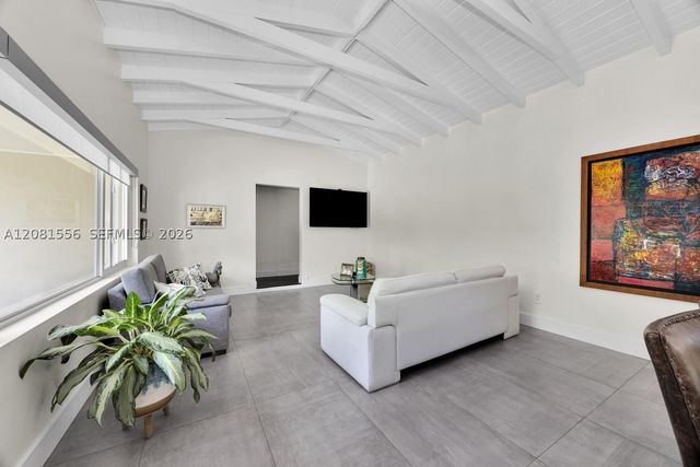 6610 Santona St, Coral Gables, FL 33146
