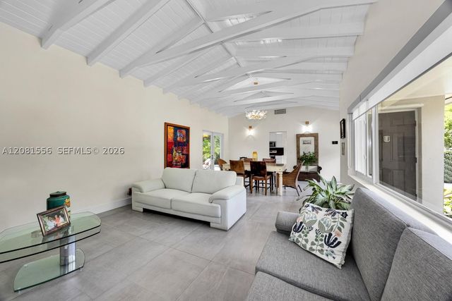 6610 Santona St, Coral Gables, FL 33146