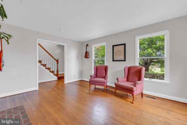 8729 GREEN RD, Warrenton, VA 20187