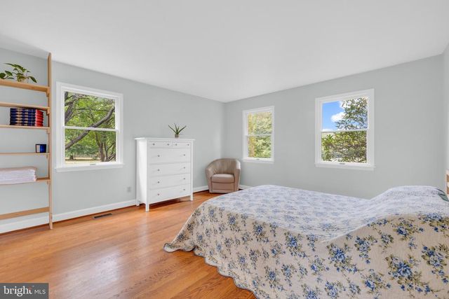 8729 GREEN RD, Warrenton, VA 20187