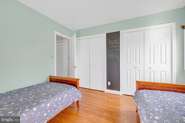 8729 GREEN RD, Warrenton, VA 20187