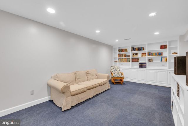 8729 GREEN RD, Warrenton, VA 20187