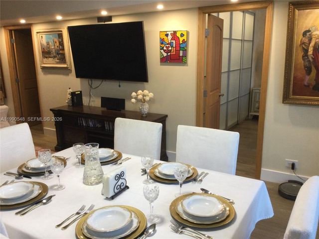 6039 Collins Ave 1431, Miami Beach, FL 33140