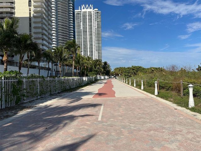 6039 Collins Ave 1431, Miami Beach, FL 33140