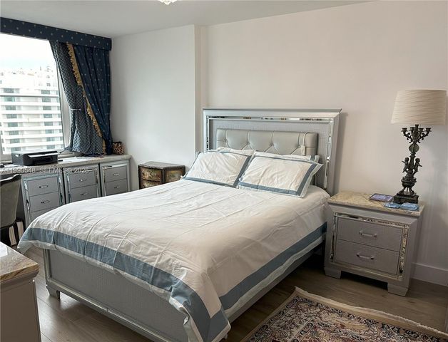 6039 Collins Ave 1431, Miami Beach, FL 33140