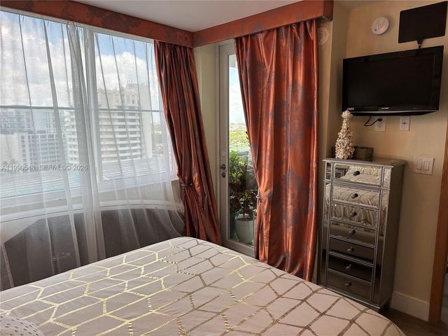 6039 Collins Ave 1431, Miami Beach, FL 33140