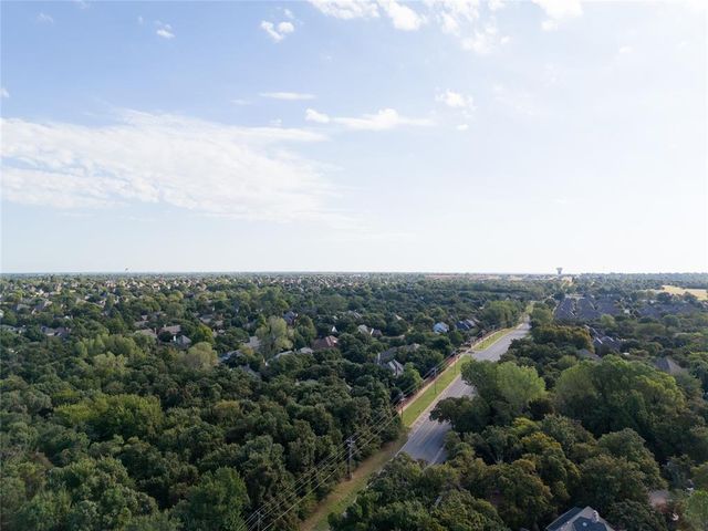 1669 Saratoga Way, Edmond, OK 73003