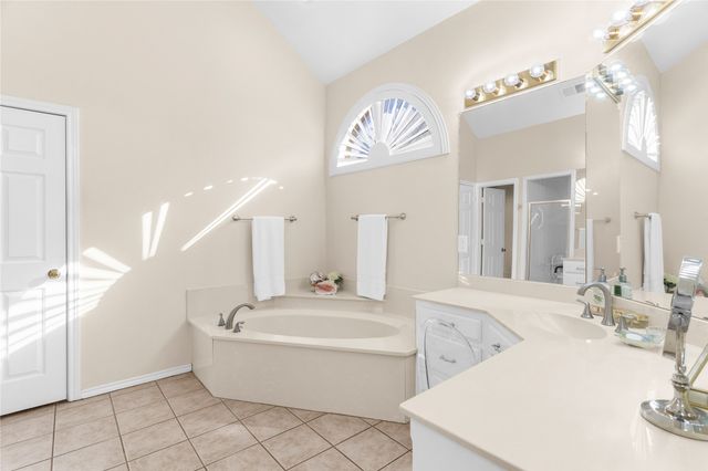 6914 Genstar Lane, Dallas, TX 75252