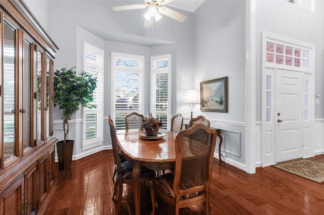 6914 Genstar Lane, Dallas, TX 75252