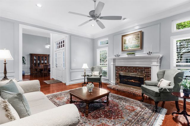 6914 Genstar Lane, Dallas, TX 75252