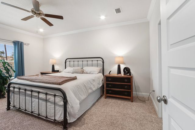 141 Lightning Bug Lane, Freeport, FL 32439