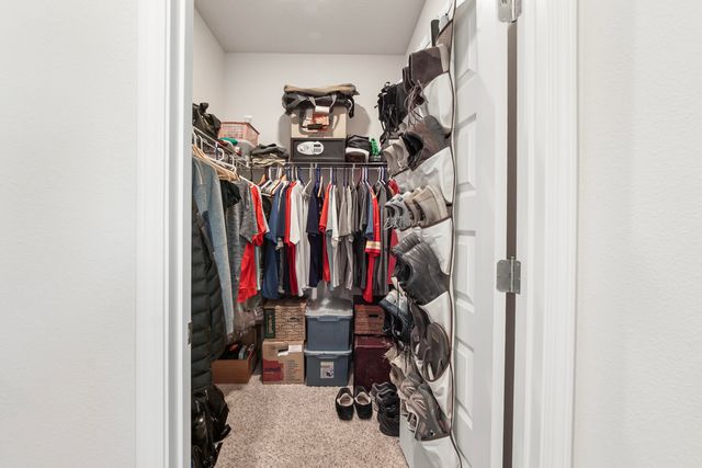 141 Lightning Bug Lane, Freeport, FL 32439