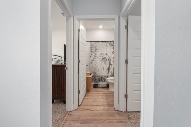 141 Lightning Bug Lane, Freeport, FL 32439