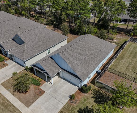 141 Lightning Bug Lane, Freeport, FL 32439