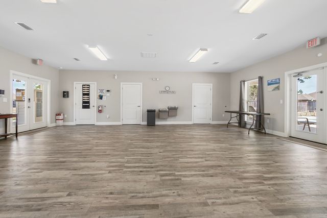 141 Lightning Bug Lane, Freeport, FL 32439