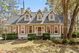 25 Sea Gull Dr, Beaufort, SC 29907