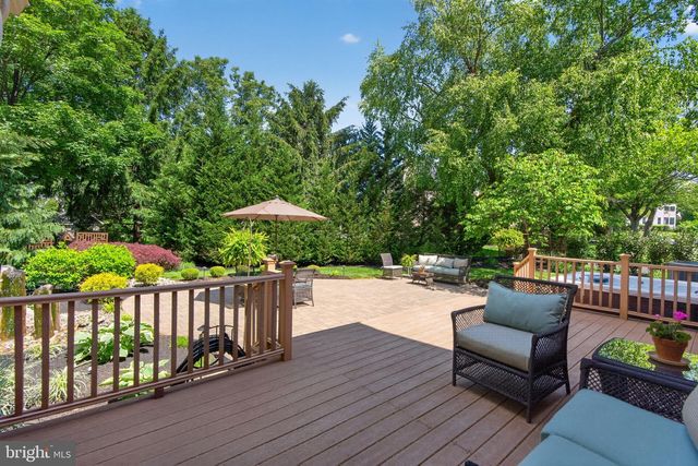 305 COTTONWOOD DR, Langhorne, PA 19047