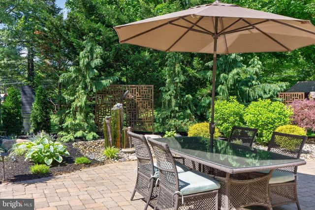 305 COTTONWOOD DR, Langhorne, PA 19047