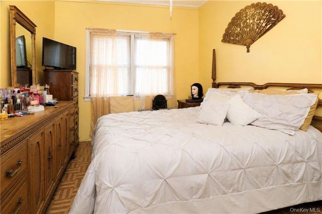 123 Milford Street, Brooklyn, NY 11208
