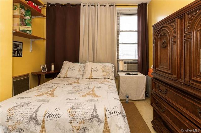 123 Milford Street, Brooklyn, NY 11208