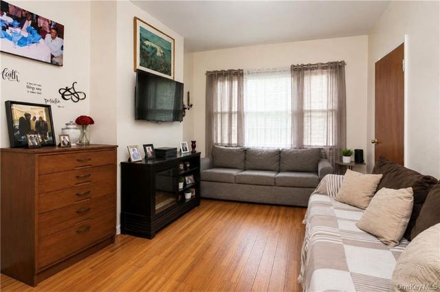 123 Milford Street, Brooklyn, NY 11208