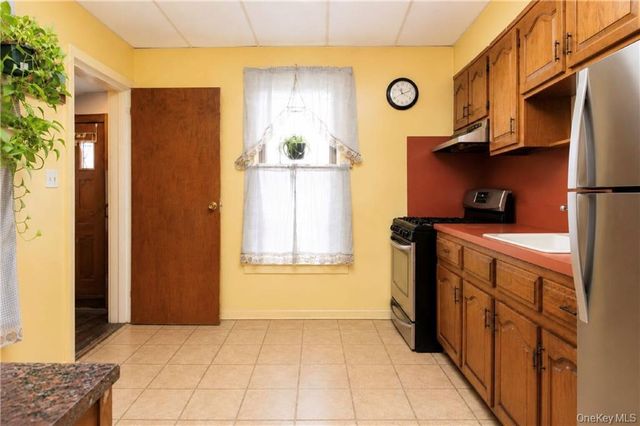 123 Milford Street, Brooklyn, NY 11208