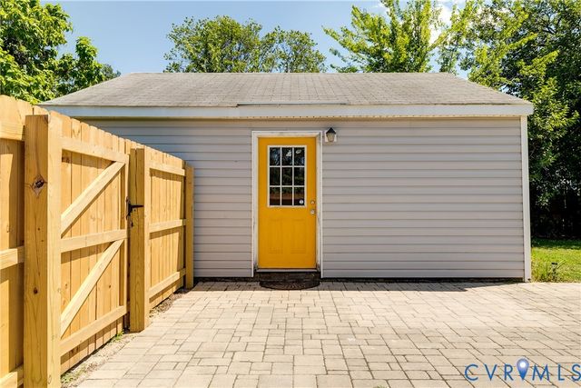 5325 Bloomingdale Ave, Henrico, VA 23228