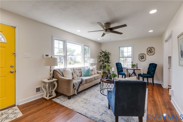 5325 Bloomingdale Ave, Henrico, VA 23228
