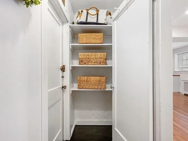 549 Centre St 2, Newton, MA 02458