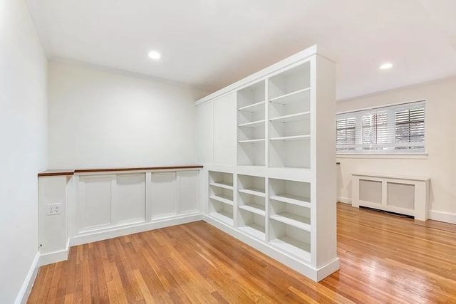 549 Centre St 2, Newton, MA 02458