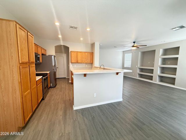 212 S 124TH Avenue, Avondale, AZ 85323
