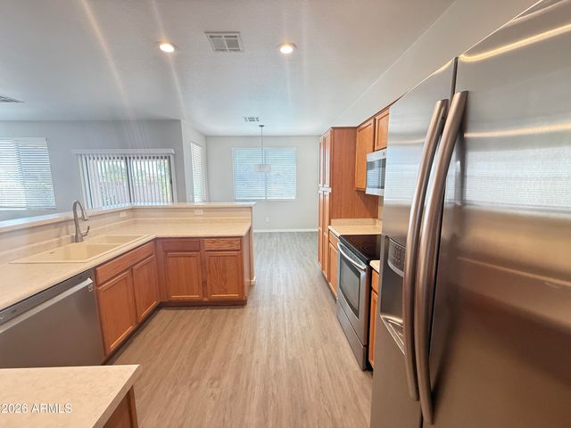 212 S 124TH Avenue, Avondale, AZ 85323