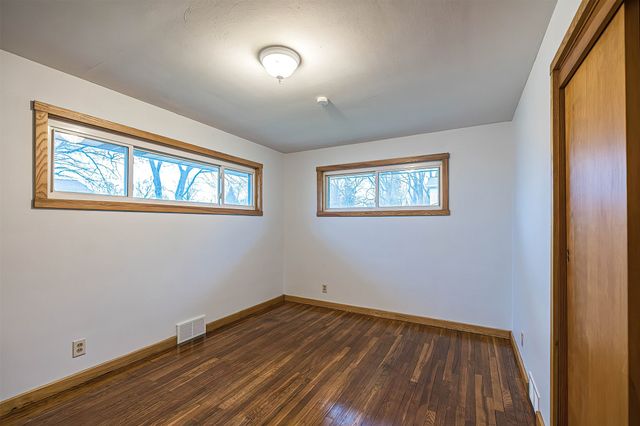 211 E 39TH Street, Erie, PA 16504