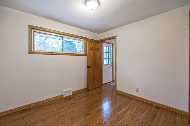 211 E 39TH Street, Erie, PA 16504