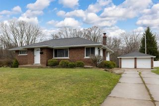 211 E 39TH Street, Erie, PA 16504
