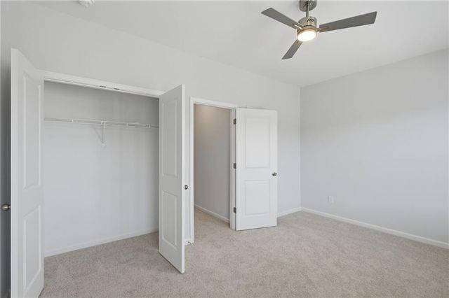 1422 Creekside Circle, Atlanta, GA 30318