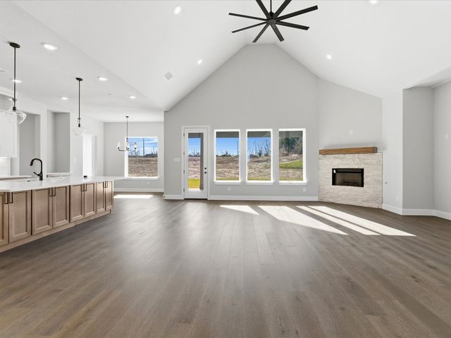 2519 Old Ironside Avenue, Anna, TX 75409