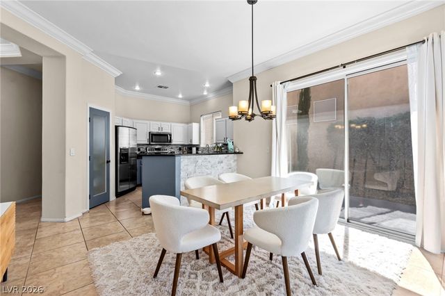 174 Twin Towers Avenue, Las Vegas, NV 89123