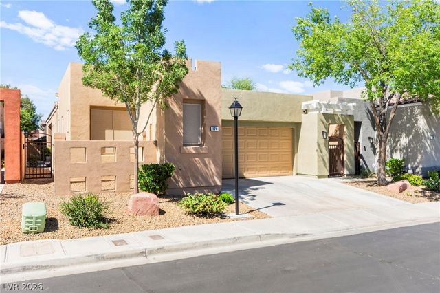 174 Twin Towers Avenue, Las Vegas, NV 89123