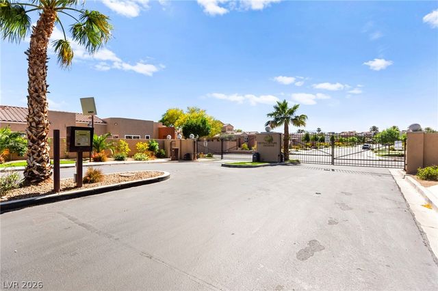 174 Twin Towers Avenue, Las Vegas, NV 89123