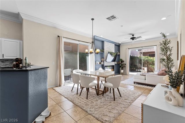 174 Twin Towers Avenue, Las Vegas, NV 89123