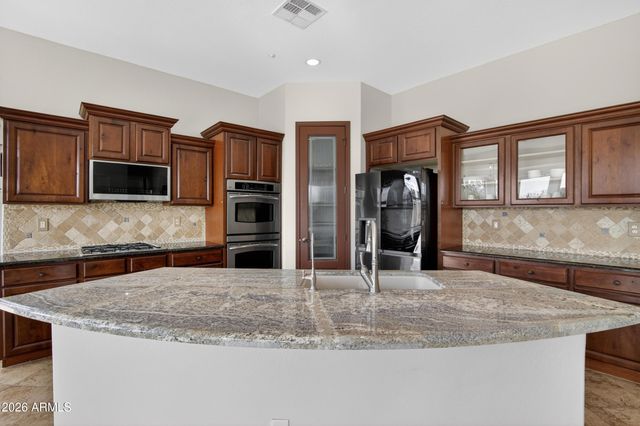 18377 W VERDIN Road, Goodyear, AZ 85338