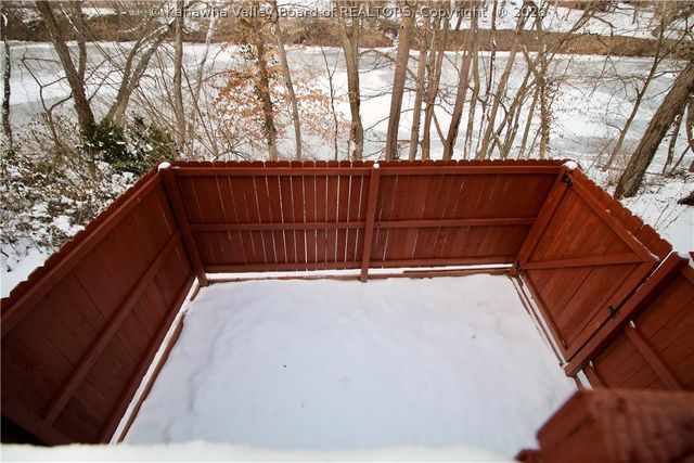 44 Sitting Bull Drive, St Albans, WV 25177